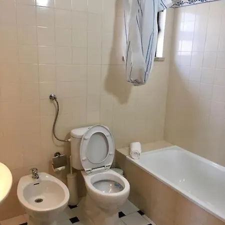 Appartement 1 350m Olhos De Agua, H Olhos de Agua (Albufeira)