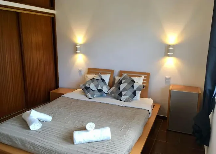 1 350m Olhos De Agua, H Apartament Olhos de Agua (Albufeira)